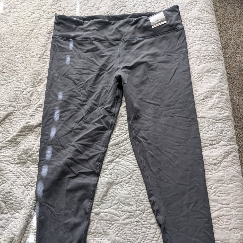 Body by CottonOn Leggings